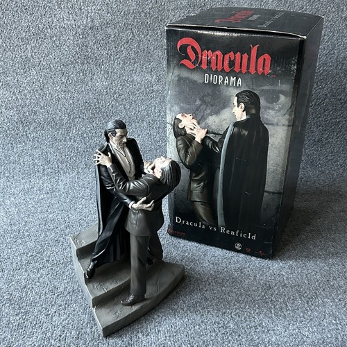 Statua dracula renfield - statua,